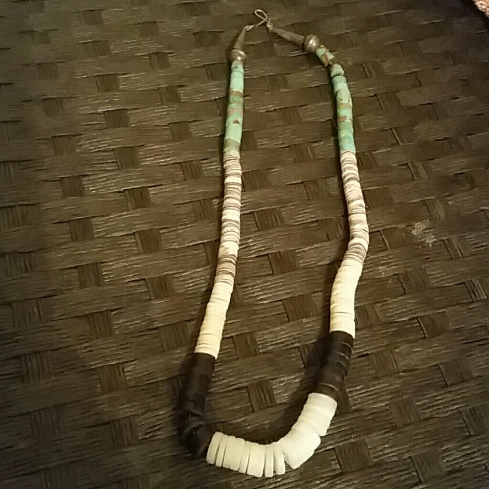 Beaded necklace
