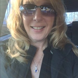 Meet your Posher, Mary ann