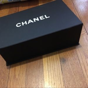 chanel gift box