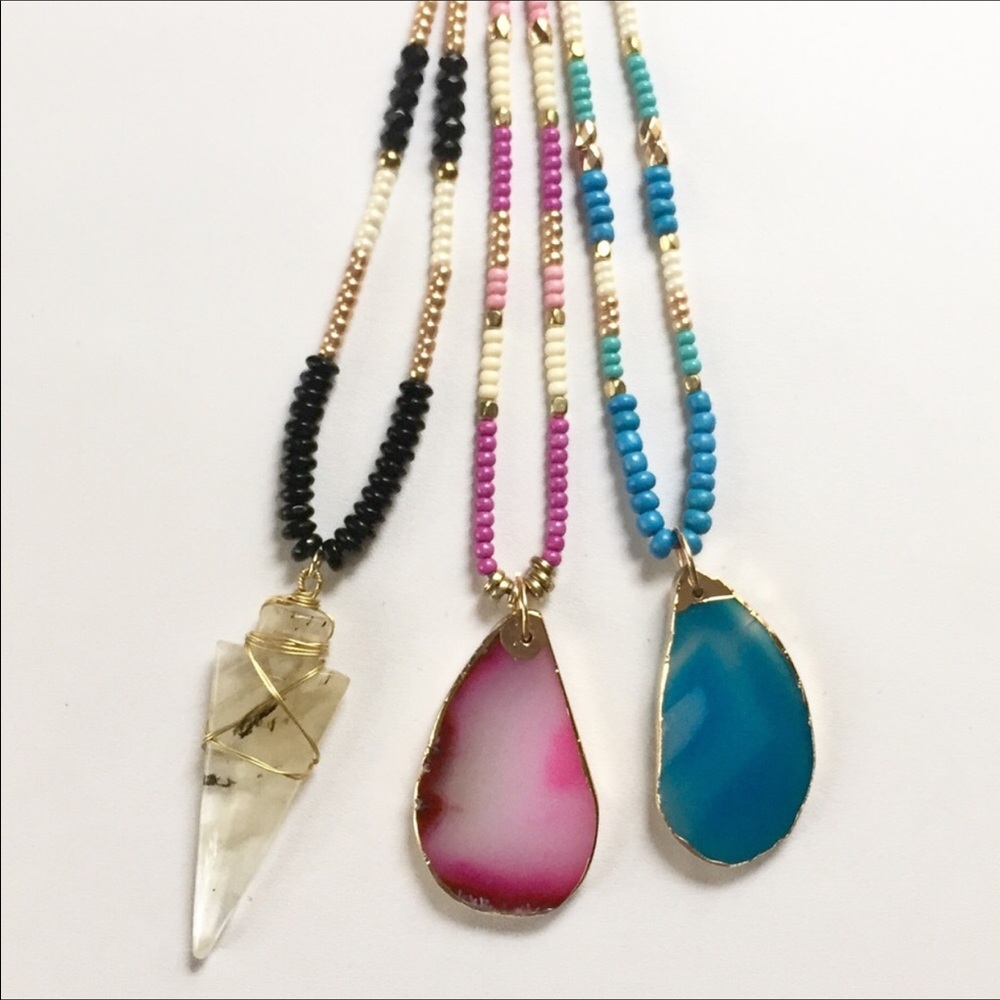 Blue & white avail.✨Beaded/Agate/Quartz Pendants✨