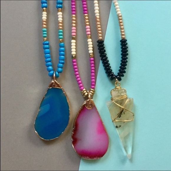 Blue & white avail.✨Beaded/Agate/Quartz Pendants✨ - Picture 5 of 5