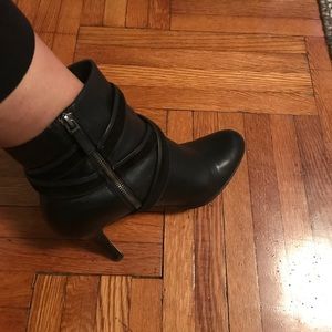 Cole Haan Shoes - Cole Haan booties! Cole Haan Shoes - Cole Haan booties!
