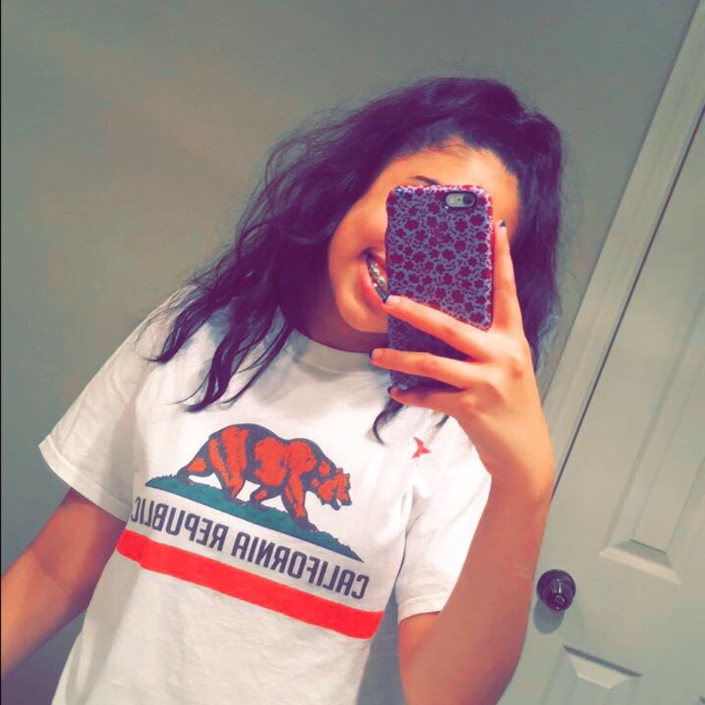 Meet your Posher, Ashna