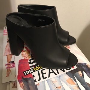 Black mule block heels