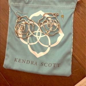 Vintage Kendra Scott Rose Earrings