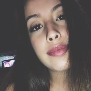 Meet your Posher, Vivian