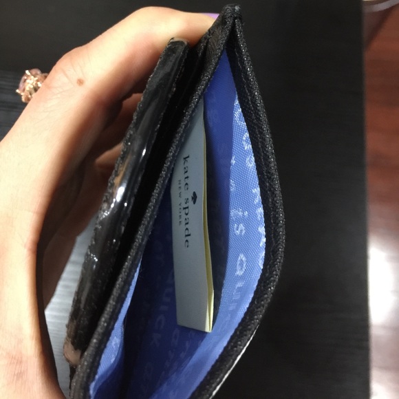 Card wallet - Picture 3 of 3