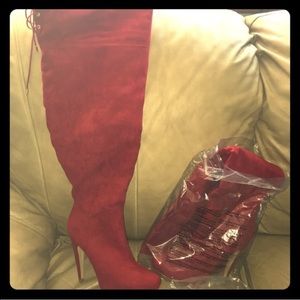 Thigh Boots (Never Worn) Price Final