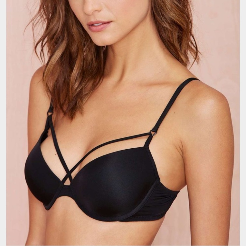 NASTY GAL CROSS EXAMINE BRA💜