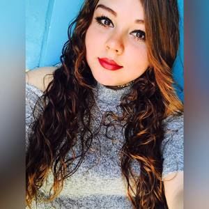 Meet your Posher, Ana