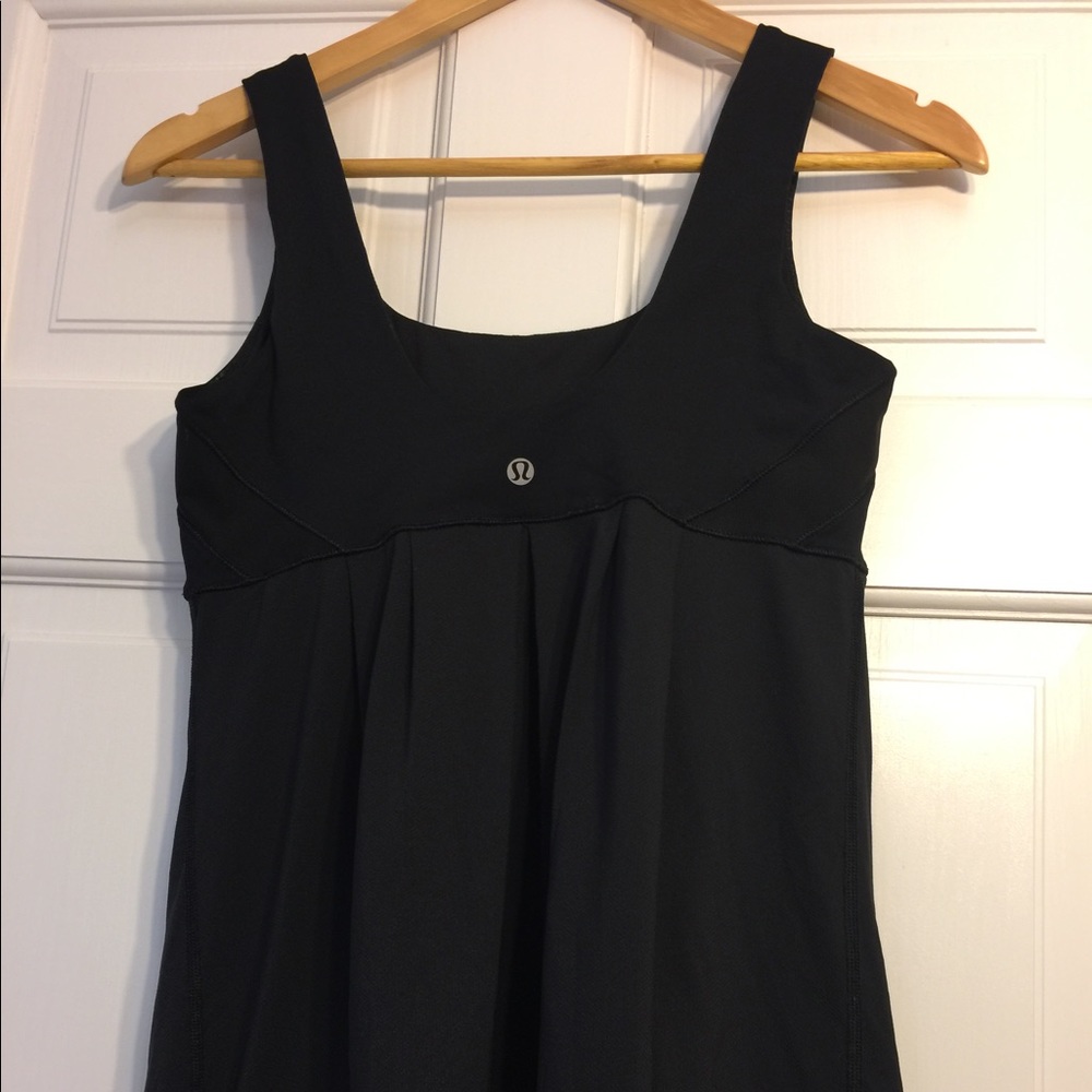 Lululemon Run Tame Me Tank Top Size 8