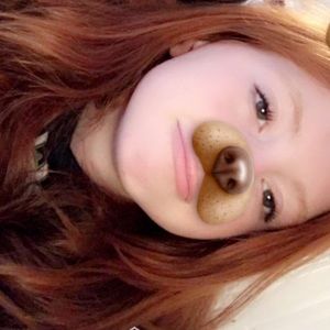 Meet your Posher, Emeney