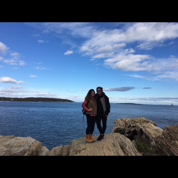 Meet your Posher, Danielle - Picture 4 of 5