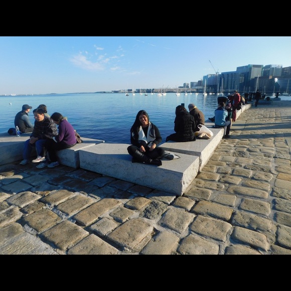 Meet your Posher, Danielle - Picture 5 of 5