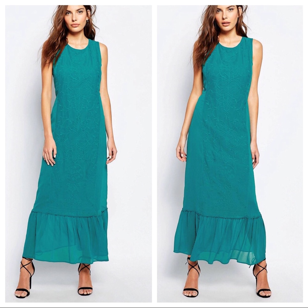 Sisley Embroidered Maxi Dress