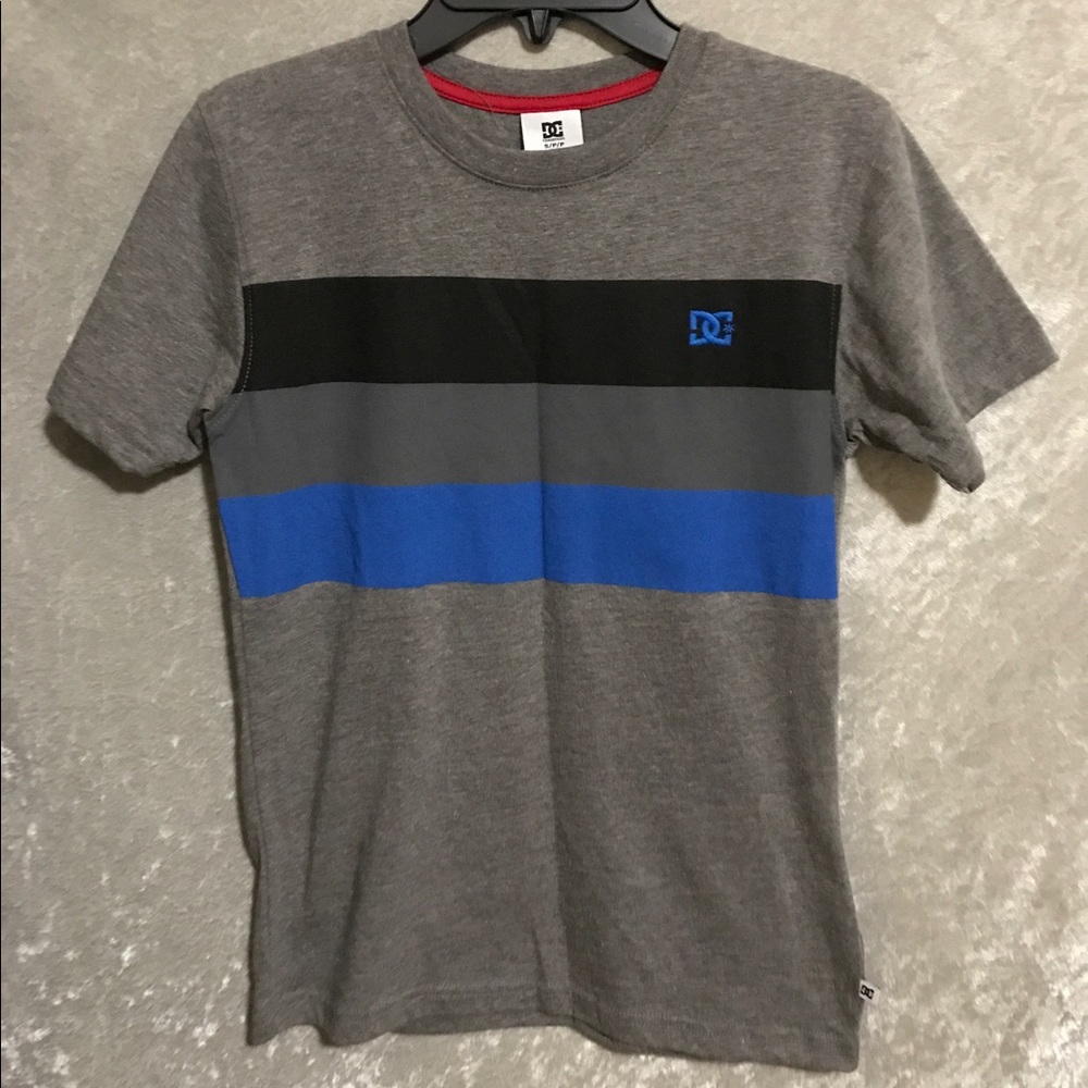DC shirt size S/8