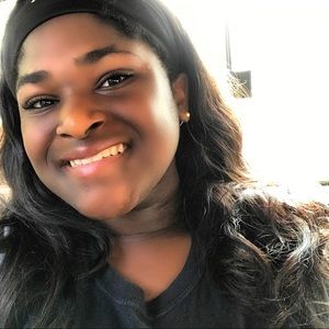 Meet your Posher, Natasha