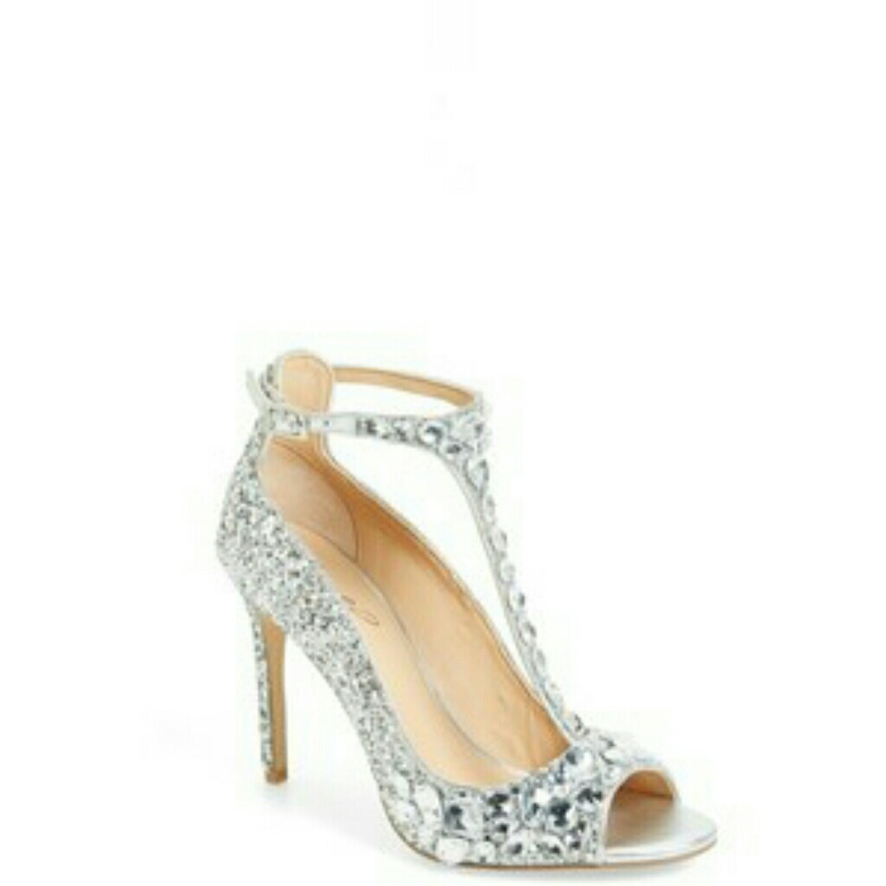 JEWEL By Badgley Mischka