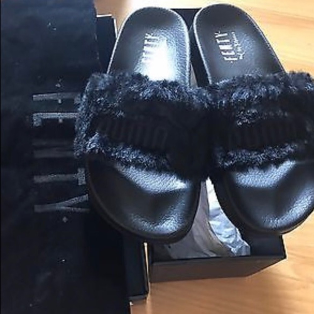 Fenty puma slides