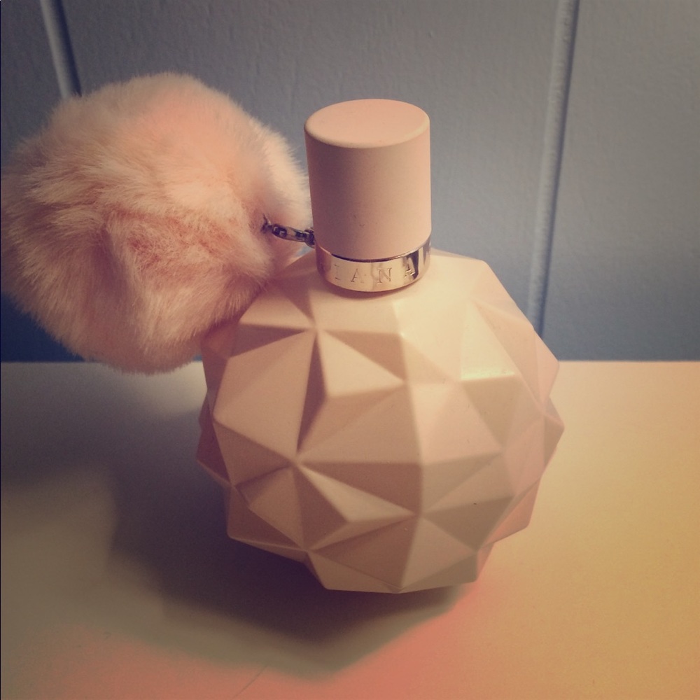 Sweet Like Candy perfume by Ariana Grande
