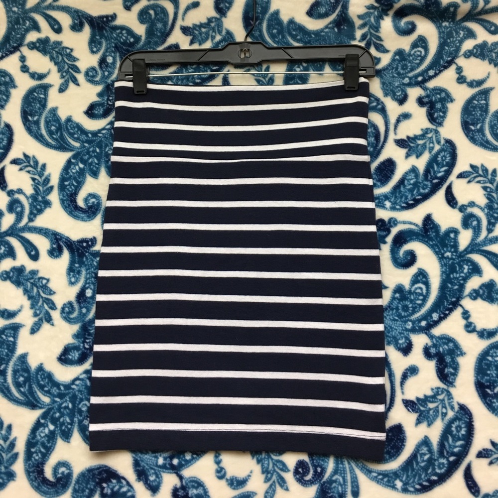 Casual blue/white cotton skirt