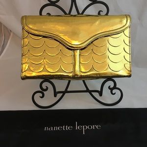 NWT Nanette Lepore Scalloped Leather Runway Clutch