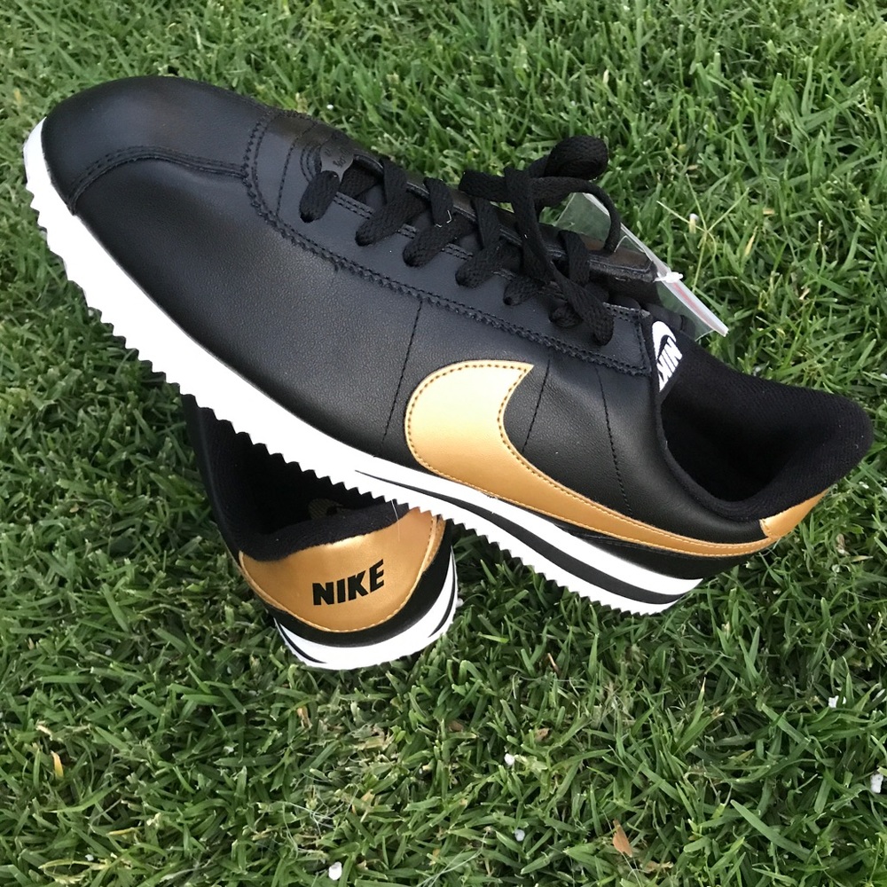 NWOB NIKE CORTEZ BASIC LEATHER MENS SIZE 11.5 - Picture 4 of 8