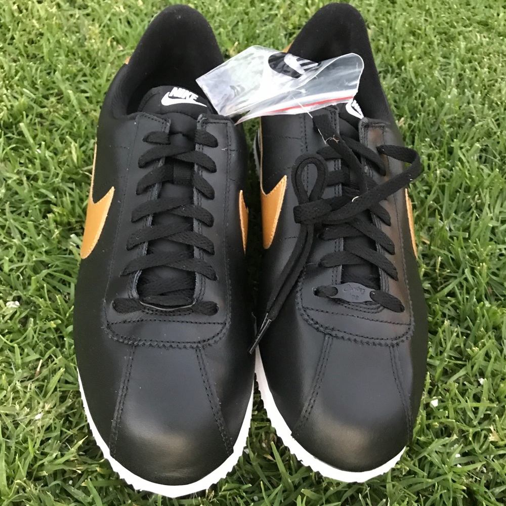 NWOB NIKE CORTEZ BASIC LEATHER MENS SIZE 11.5 - Picture 2 of 8