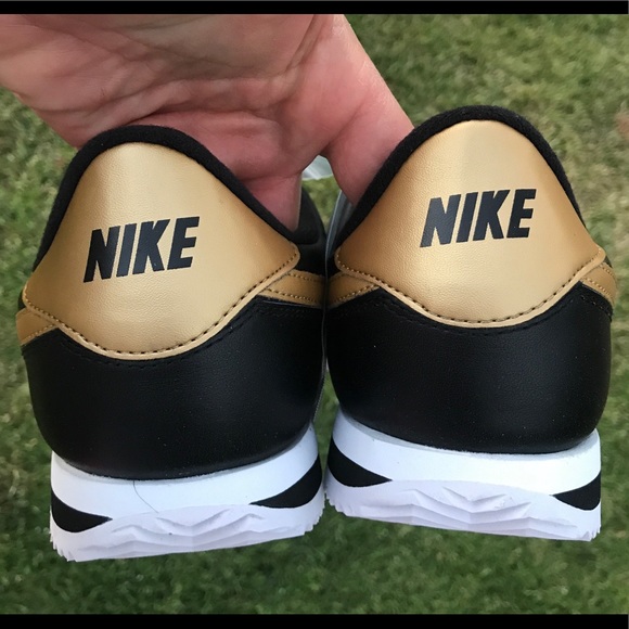 NWOB NIKE CORTEZ BASIC LEATHER MENS SIZE 11.5 - Picture 6 of 8