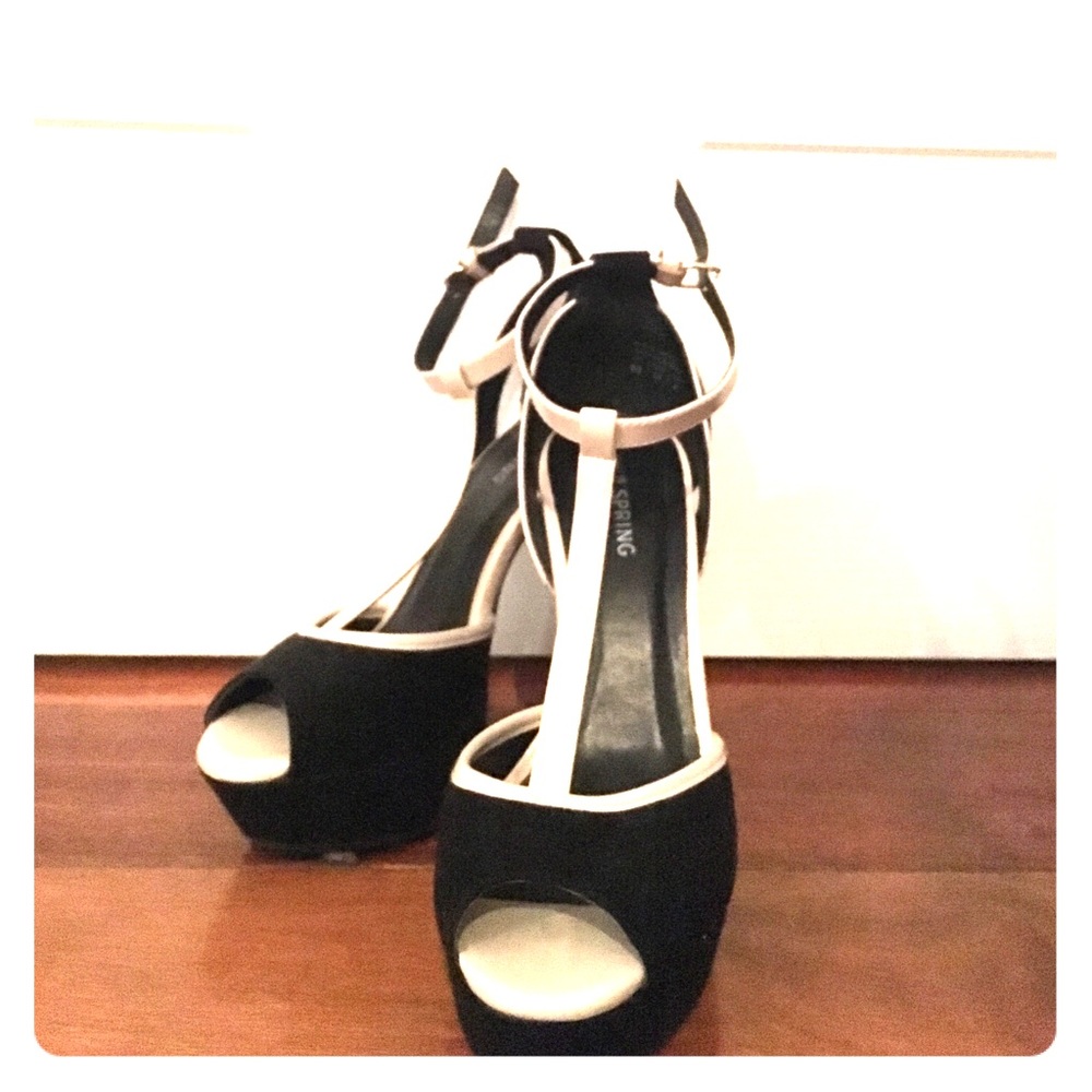 ❗️Call it spring pumps - closet clean out❗️