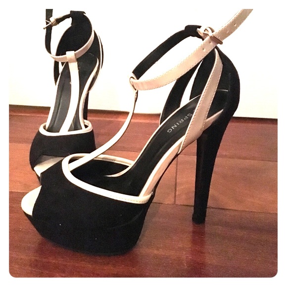 ❗️Call it spring pumps - closet clean out❗️ - Picture 2 of 4