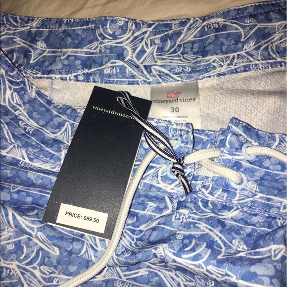 New with tags vineyard vines swim trunks - Picture 3 of 4