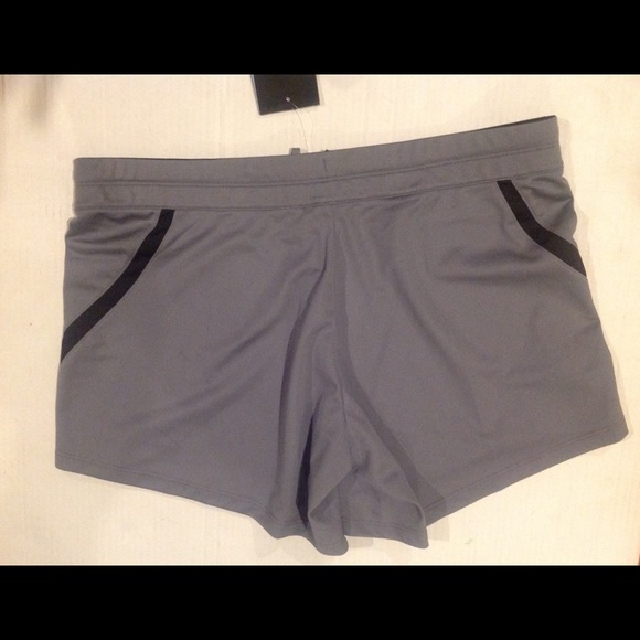 ❌SOLD❌NIKE DRI-FIT SHORTS (Sz L) - Picture 6 of 7
