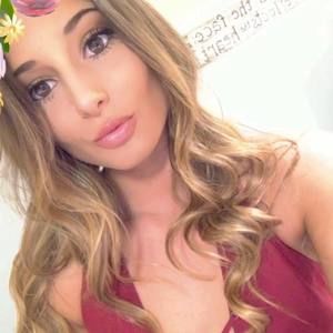 Meet your Posher, Jaclyn