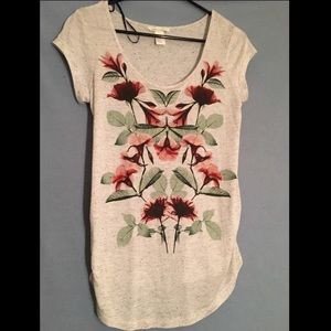 *new* MAMA H&M TOP - WOMEN'S SMALL