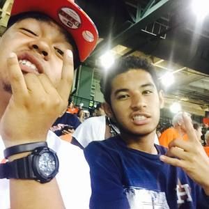 Meet your Posher, Santos