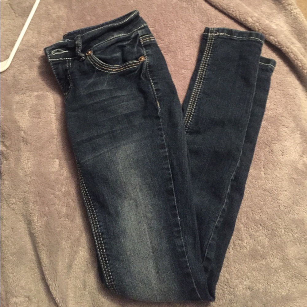 Low-Rise Jegging Pants