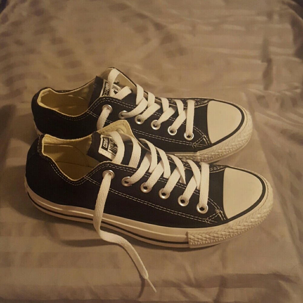 Black Converse