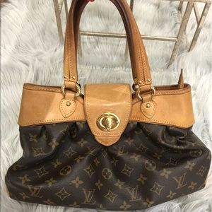 Authentic Louis Vuitton Boetie Pm Monogram Handbag