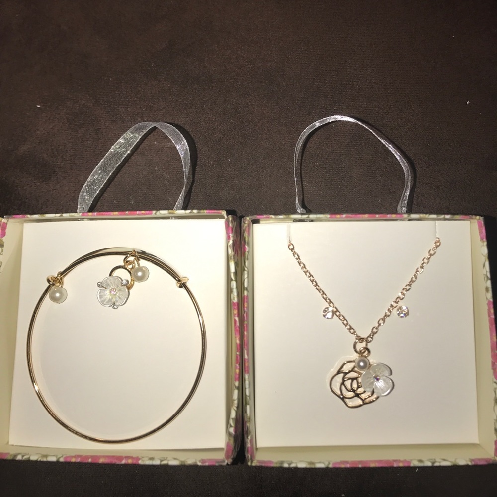 Floral Jewelry Set