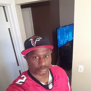 Meet your Posher, Raymond