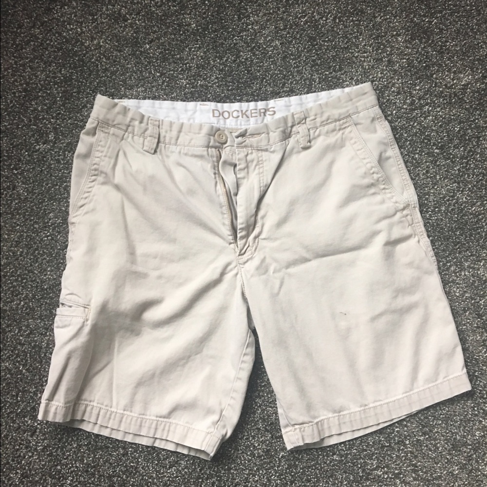 Men's dockers shorts
