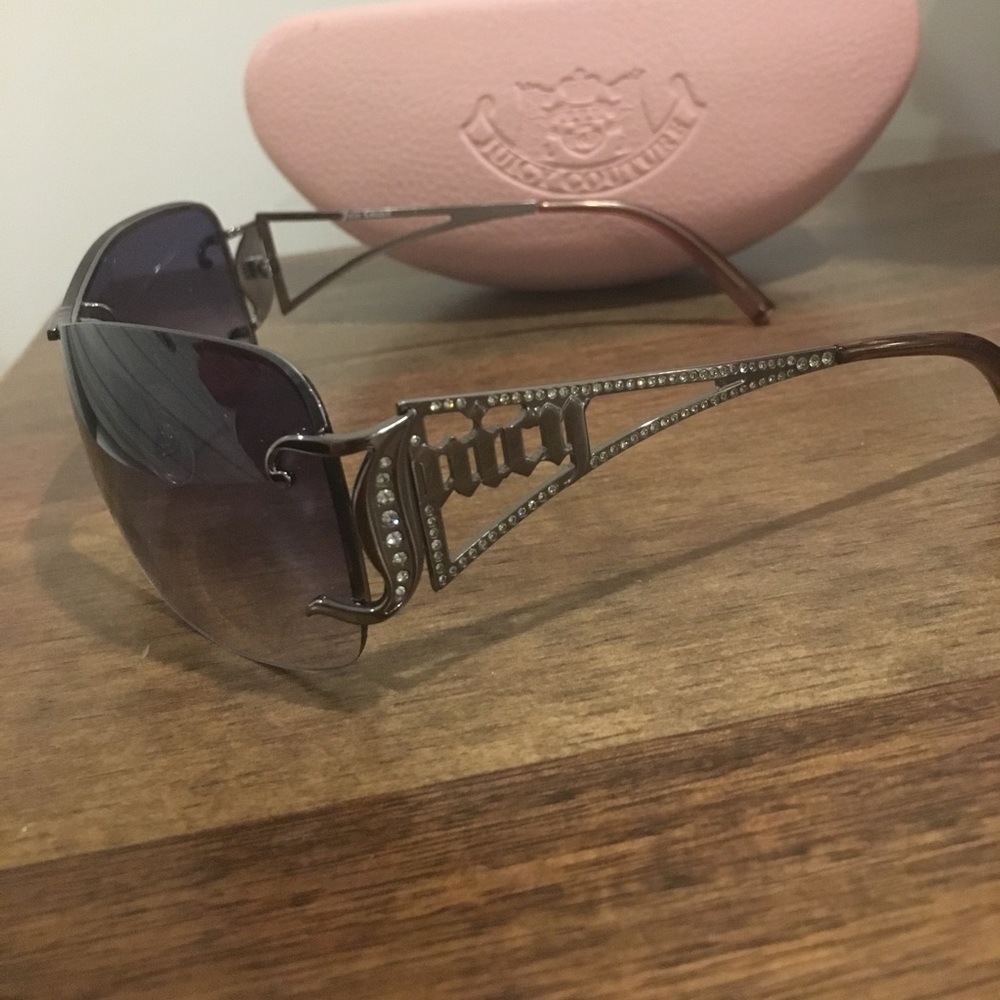 Discontinued Juicy Couture Aviator Sunglasses