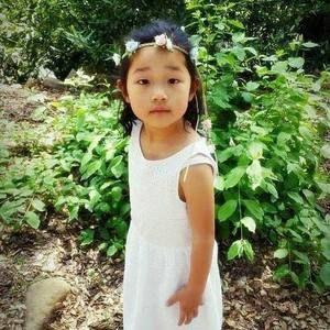 Meet your Posher, Eunsook