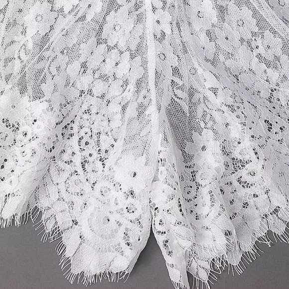 FINE LACE BEAUTIFUL BEACH SHORTS - Picture 6 of 6