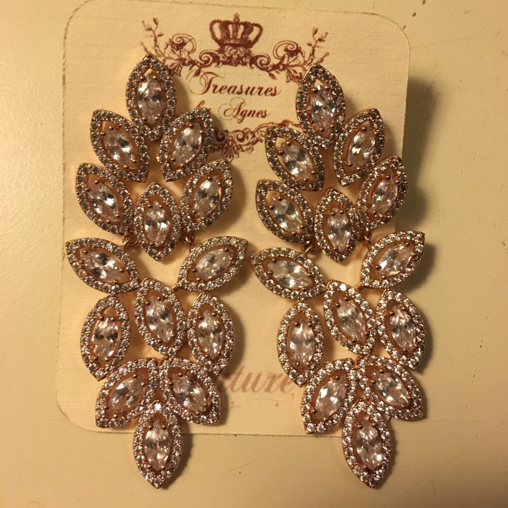 (OBO) NEW Etsy rose gold earrings