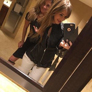 Meet your Posher, Erica