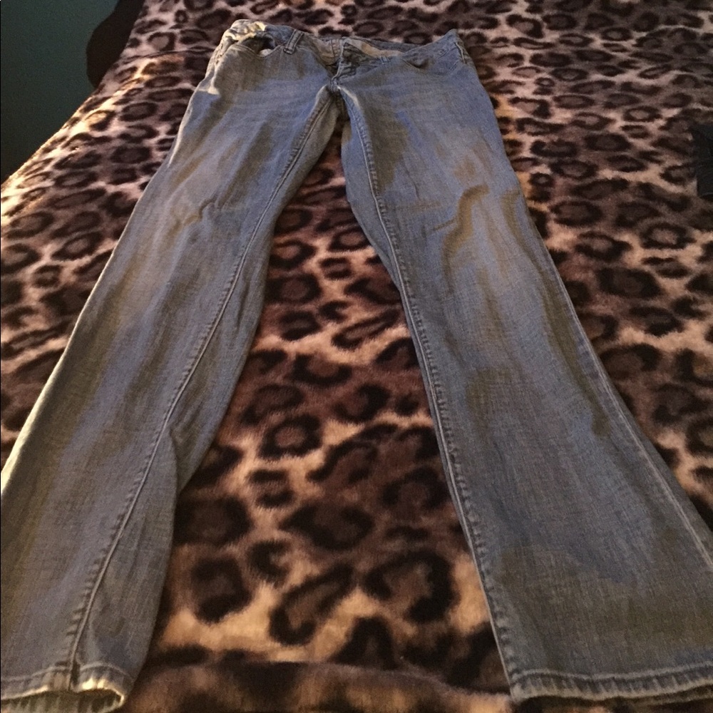 American Eagle light skinny jeans