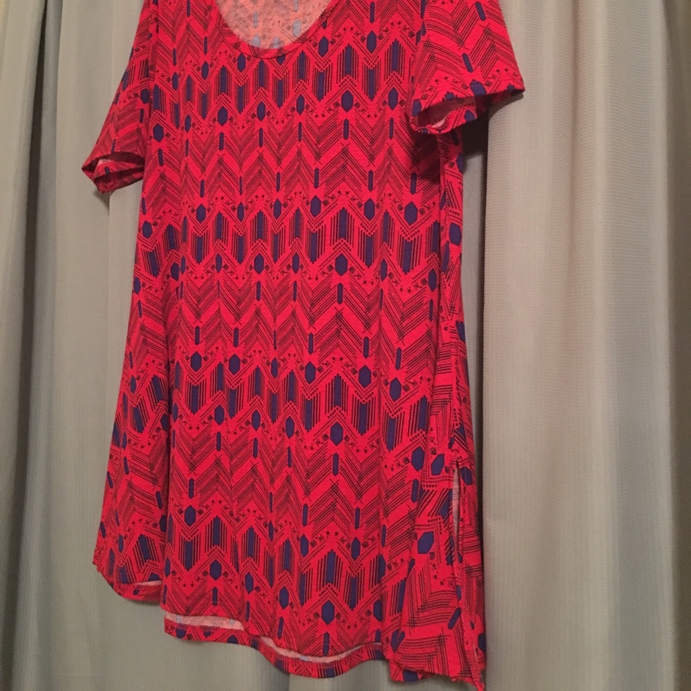 Lularoe Perfect T