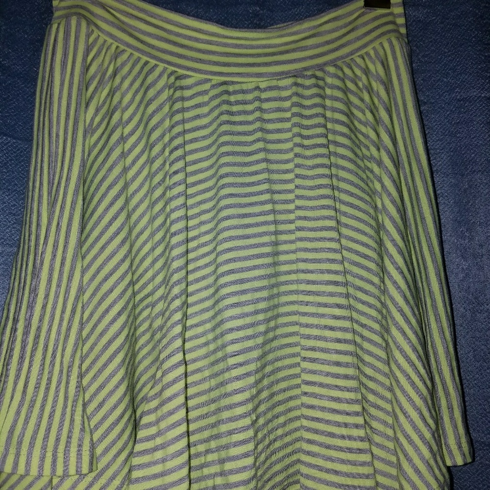 Girls youth skirt